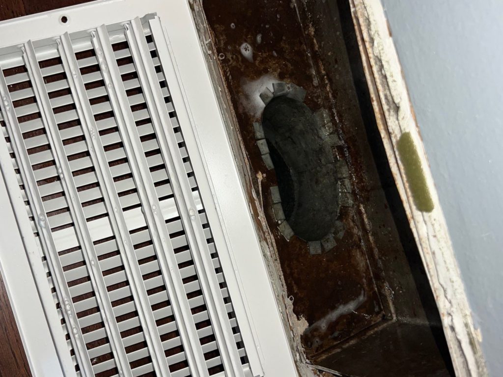Green Air Care air duct cleaning in Del Mar